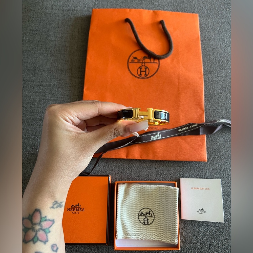 Authentic Clic H Bracelet from Hermes ( Size PM )
